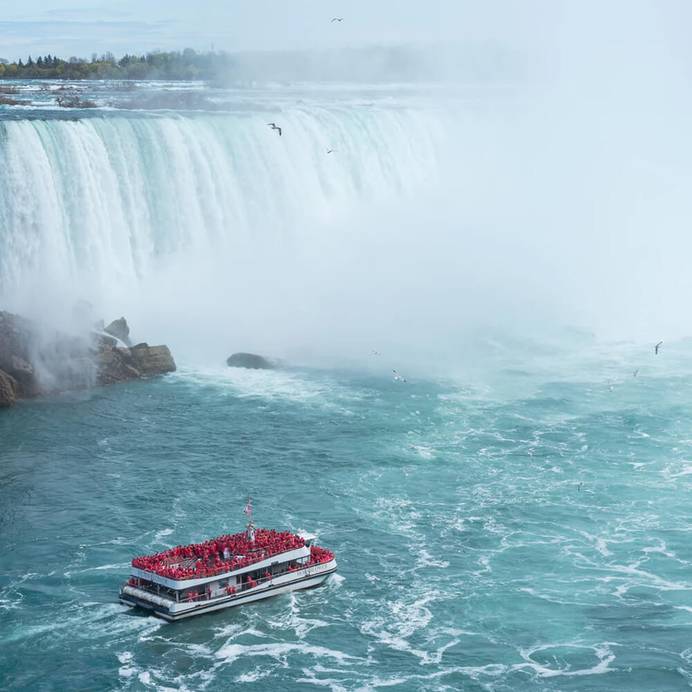 Explore Niagara Falls